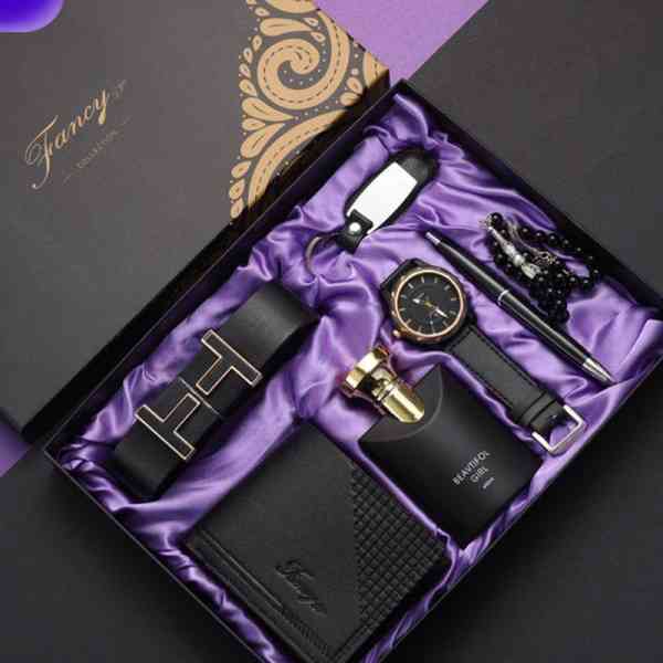Coffret cadeau de luxe avec boîte pour hommes Montre d'entreprise Parfum Portefeuille et porte Porte-clés