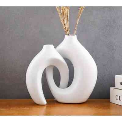 Série Couple Créatif, Décoration Moderne Noire & Blanche pour la Maison ISDS00140 Style & confort 15 000 FCFA Série Couple Créatif, Décoration Moderne Noire & Blanche pour la Maison ISDS00140 Style & confort 15 000 FCFA