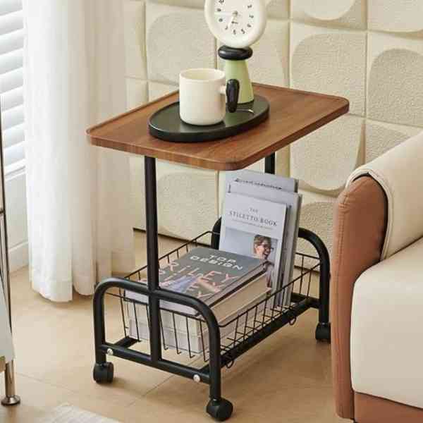 Table de travail/ chevet avec petit panier de rangement