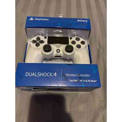 Manette sans fil PS4 blanche et noir MCDS00013 Ordinateurs & Accessoires 15 000&nbsp;FCFA